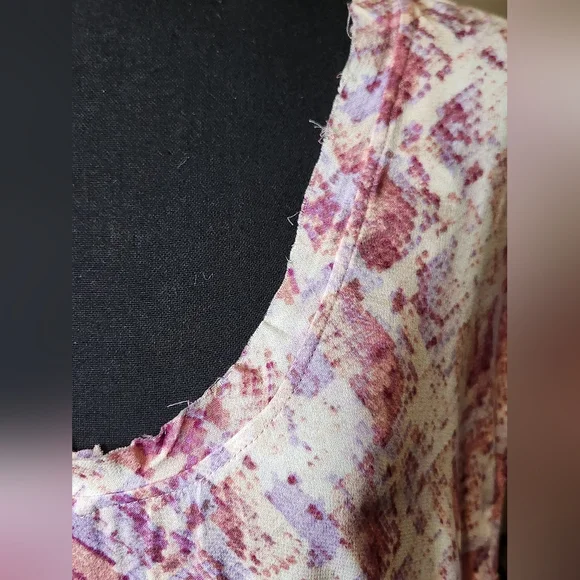 Dear John Thistle Shake Pink, Purple and Cream Short Sleeve Blouse. NWT - Picture 4 of 8